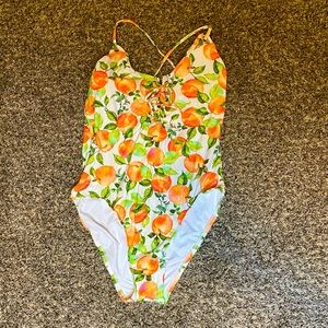 Let’s go to the Peach! 🌊 swimsuit BCBGeneration